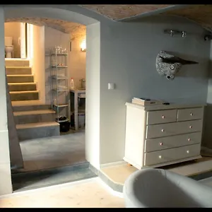 https://apartamenty-8.poznan-hotels.com